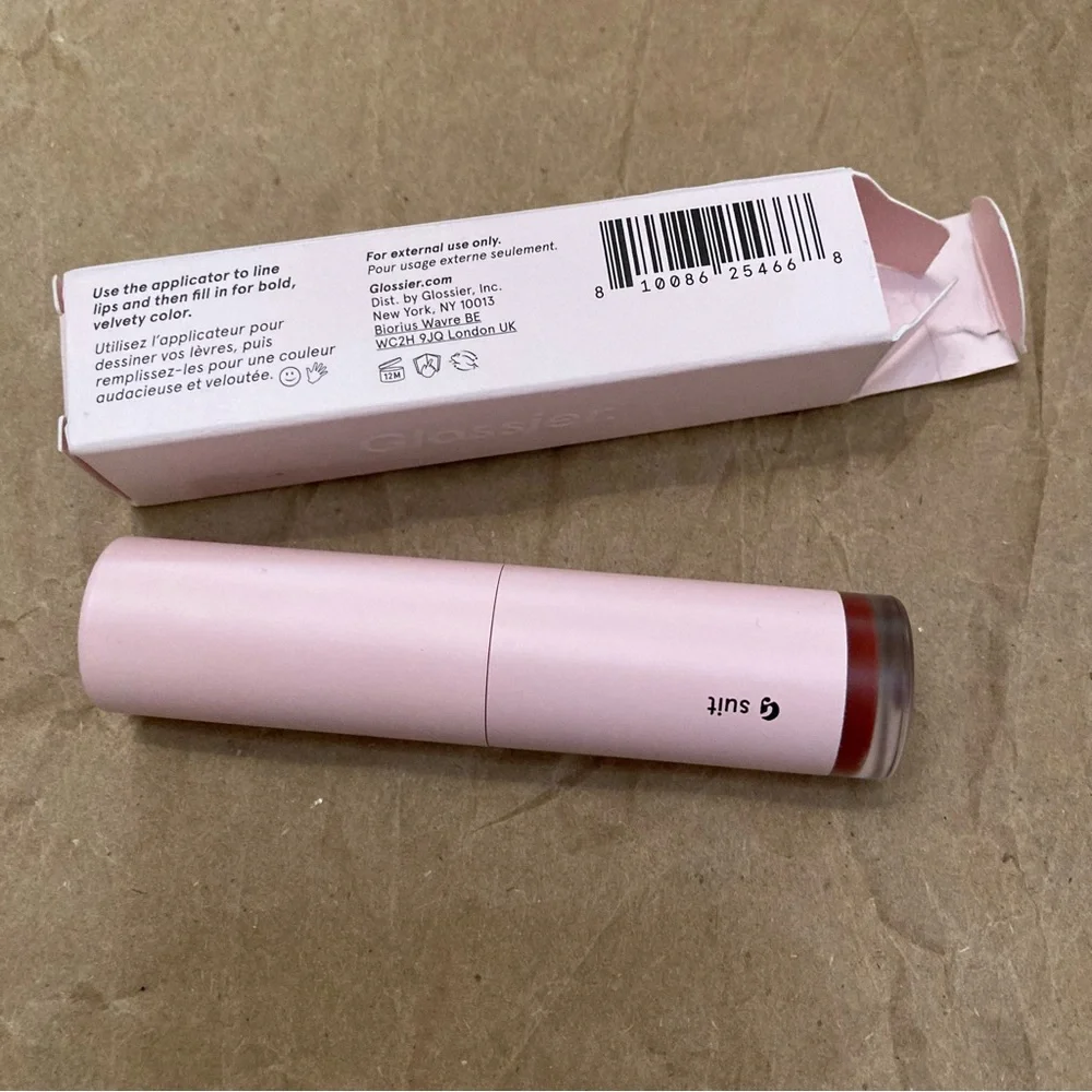 Glossier lips